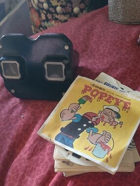 Vintage View-Master Viewer with 18 Reels